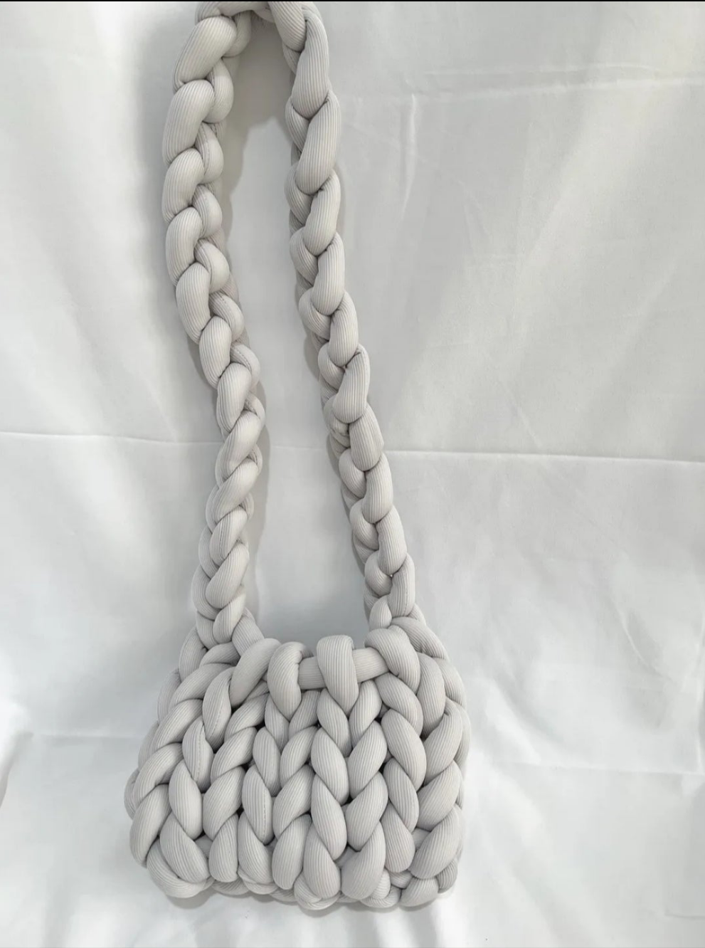 Borsa intrecciata chunky knit